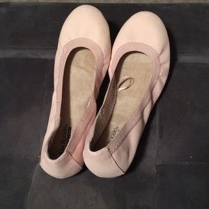 light pink flats